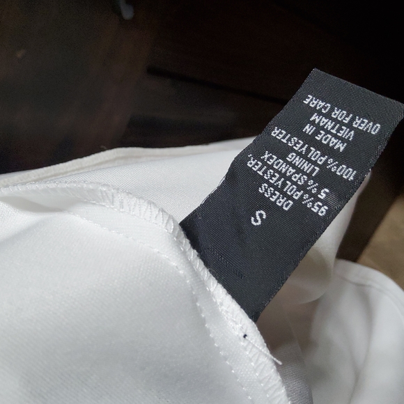 Spaghetti strap floral dress - Picture 6 of 6